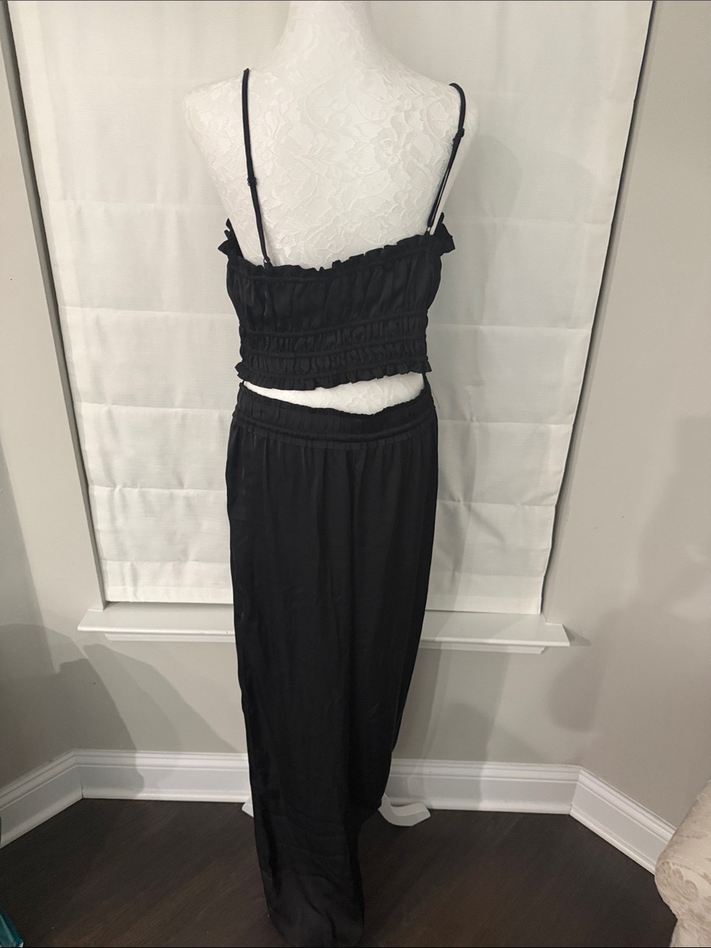 House of Harlow 1960 Black Smocked Wide-Leg Jumpsuit - Picture 3 of 4